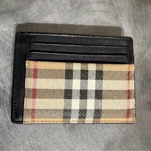 Burberry Checkered Black and Beige Card Holder